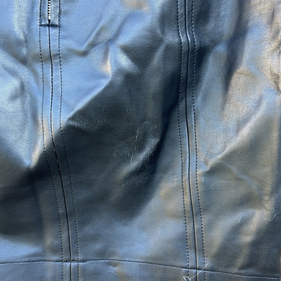 Marine Layer Vegan Leather Mini Skirt Size Small Rock and Roll Hollywood Vibes - Picture 5 of 5